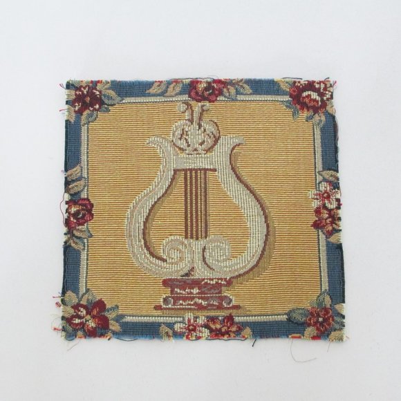 BUNDLE OF FRENCH TAPESTRY PANELS - Picture 12 of 14